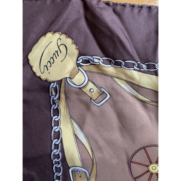Italy Gucci Beautiful Authentic Scarf 33" x 33" Silk - Picture 4 of 5